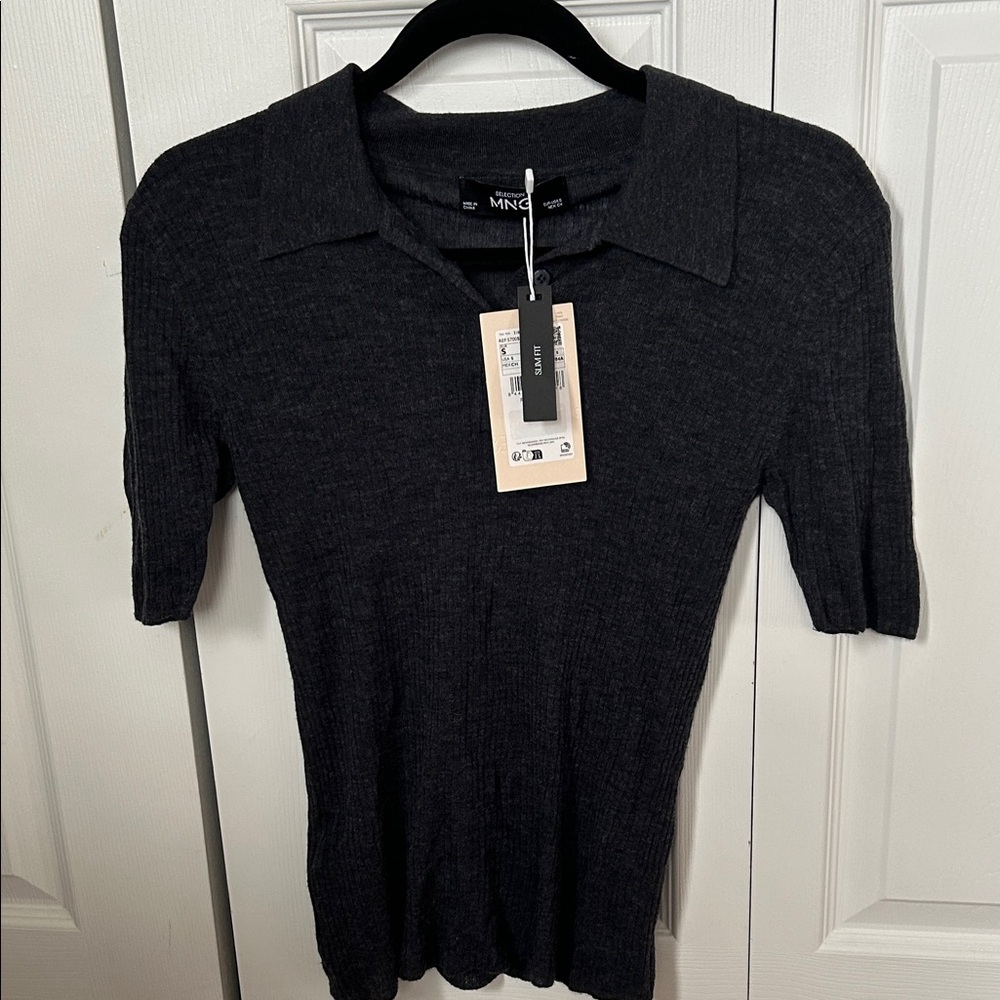 Mango 100% Wool Short Sleeve Polo Sweater size Small NWT
